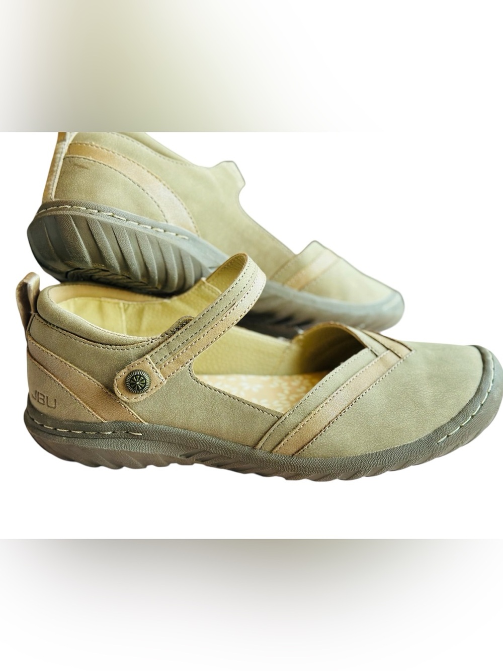 Jambu (JBU) Tan Mary Janes Shoes 6.5